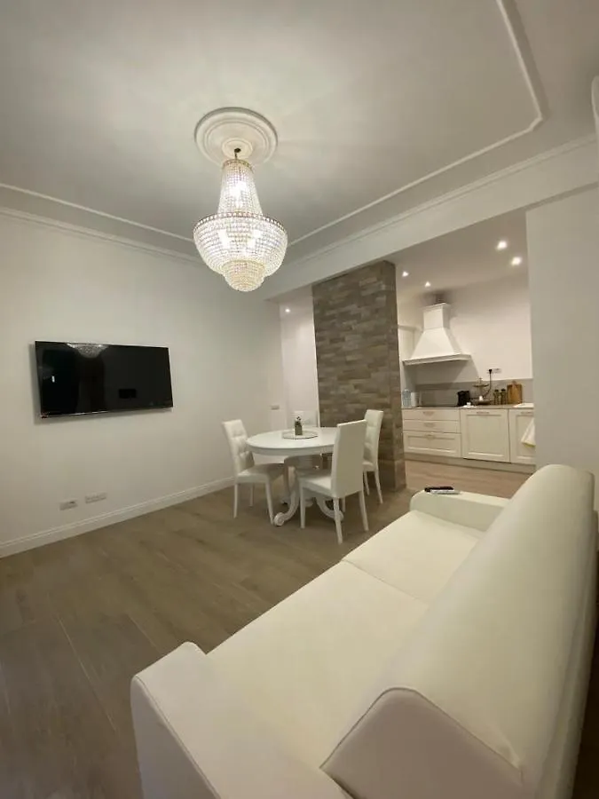 Apartment Suite Imperiale Colosseo Rome Italy